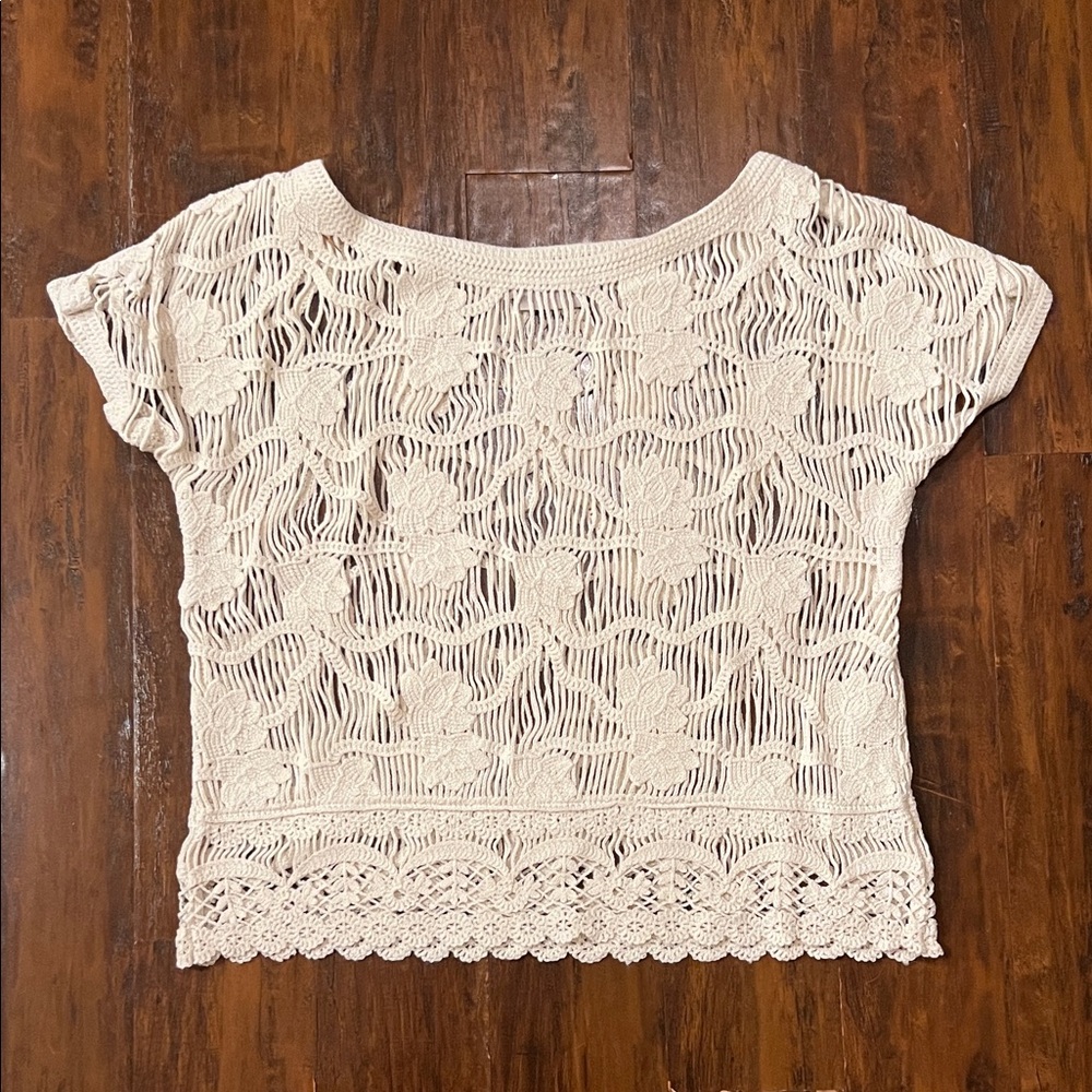 NWOT Dantelle Elegant Cream Crochet Lace Women Short Sleeve Top Size L/XL